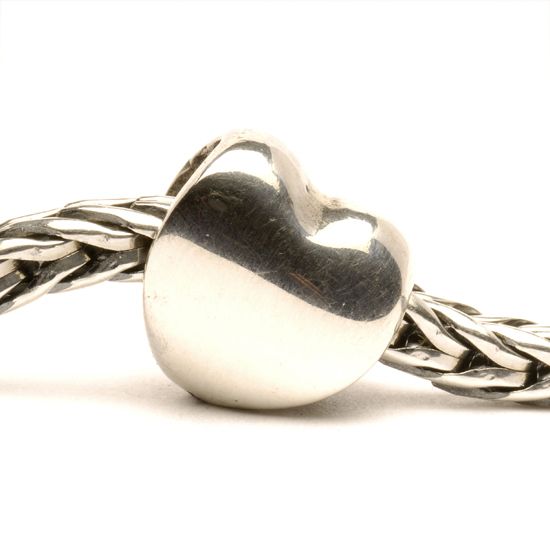 Trollbeads Cuore – TAGBE-30080 | Charm Trollbeads dettaglio bracciale | CICCO Gioielleria