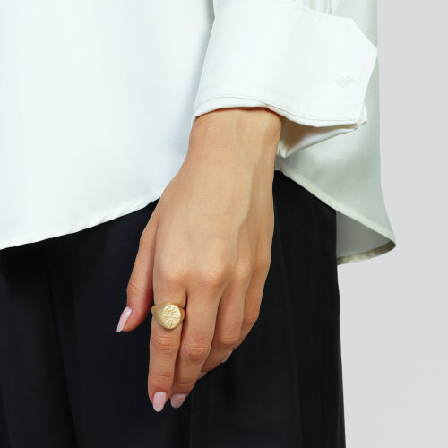 UNOAERRE ARGENTO - 6689 Anello in argento dorato Chevalier