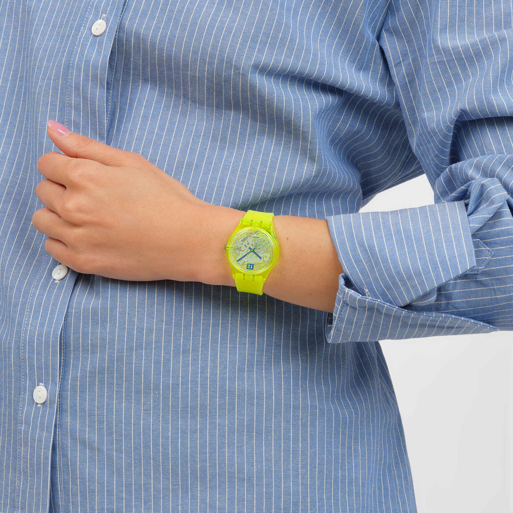 Orologio Swatch GLOWINGLY GREEN SB02G100 – Indossato – Chrono Big Bold da Cicco Gioielleria