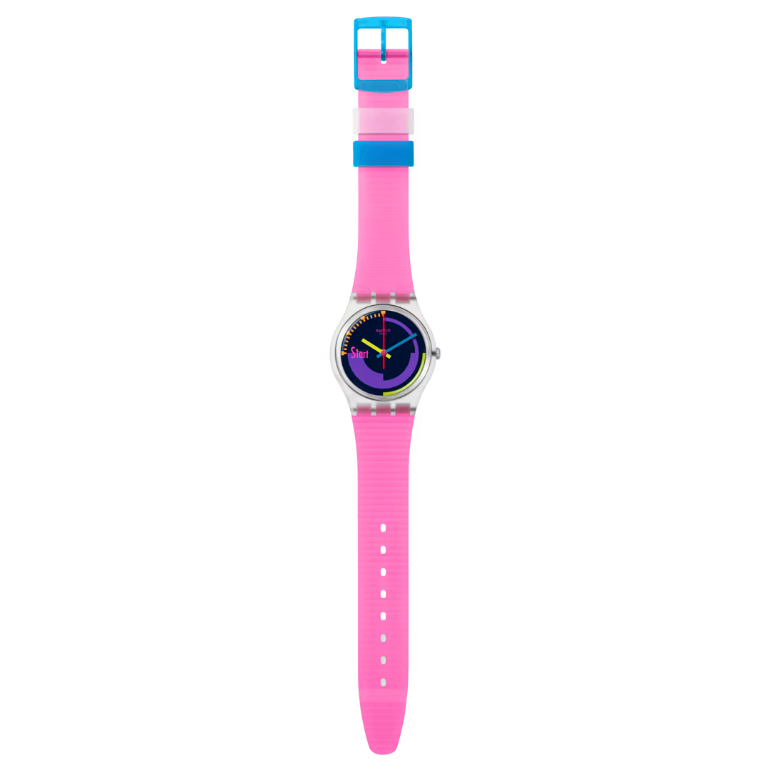Orologio Swatch Neon Pink Podium SO28K111 con cinturino rosa, cassa trasparente e quadrante multicolore, vista frontale.