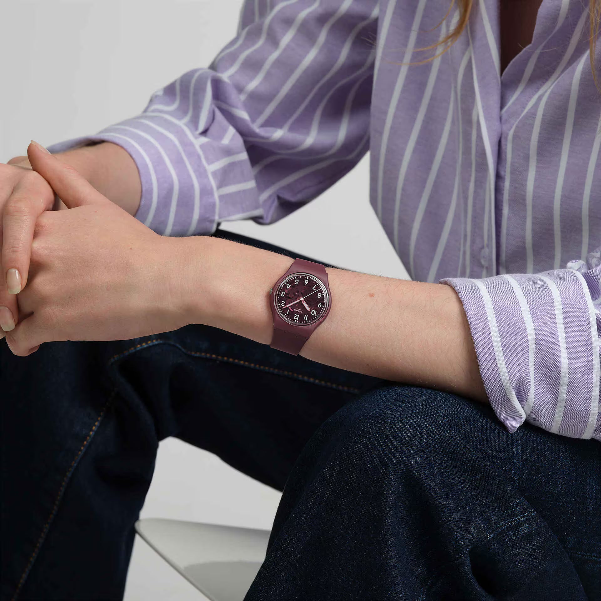 SO28R115 - THRU THE CROWN GLASS