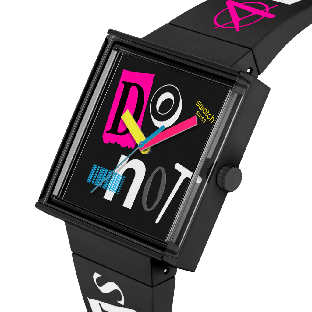 S034B100 - PIERCED EDGE