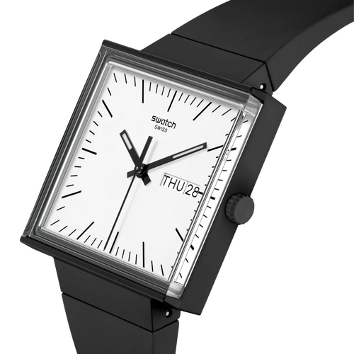 Swatch What If SO34B700 Black – Vista laterale cassa quadrata Bioceramic nera, vetro edge-to-edge – SWATCH