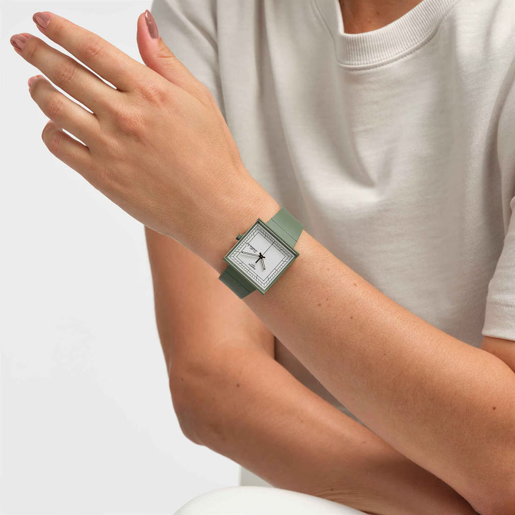 SO34G700 - WHAT IF…GREEN?