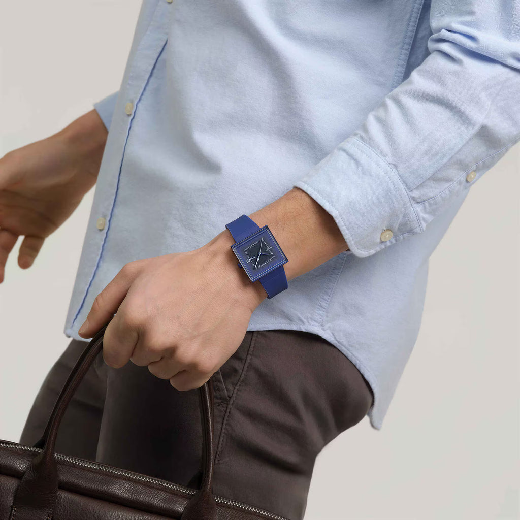 SO34N700 - SQUARELY BLACKLIGHT