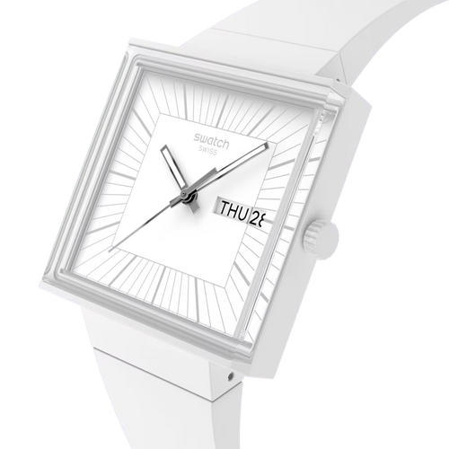 Dettaglio quadrante bianco orologio Swatch SO34W700 con lancette argento e datario