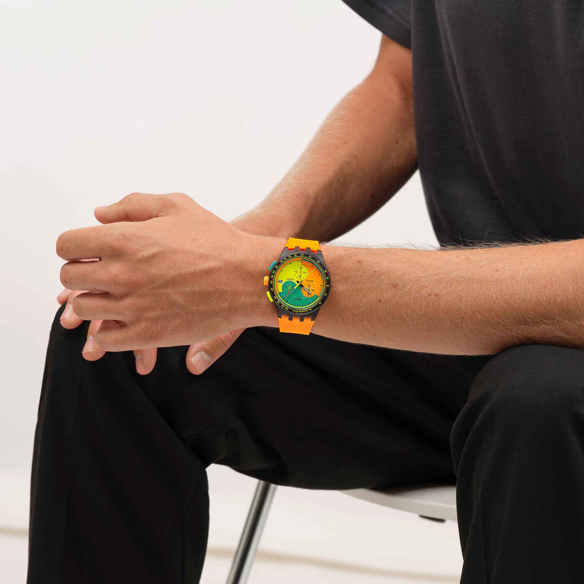 SUSB422 - SWATCH NEON SIGNAL FLAG