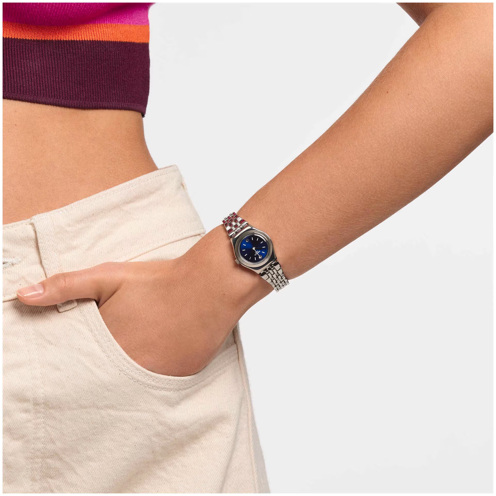 Orologio Swatch Irony Sloane YSS288G – Donna Acciaio Quadrante Blu – indossato