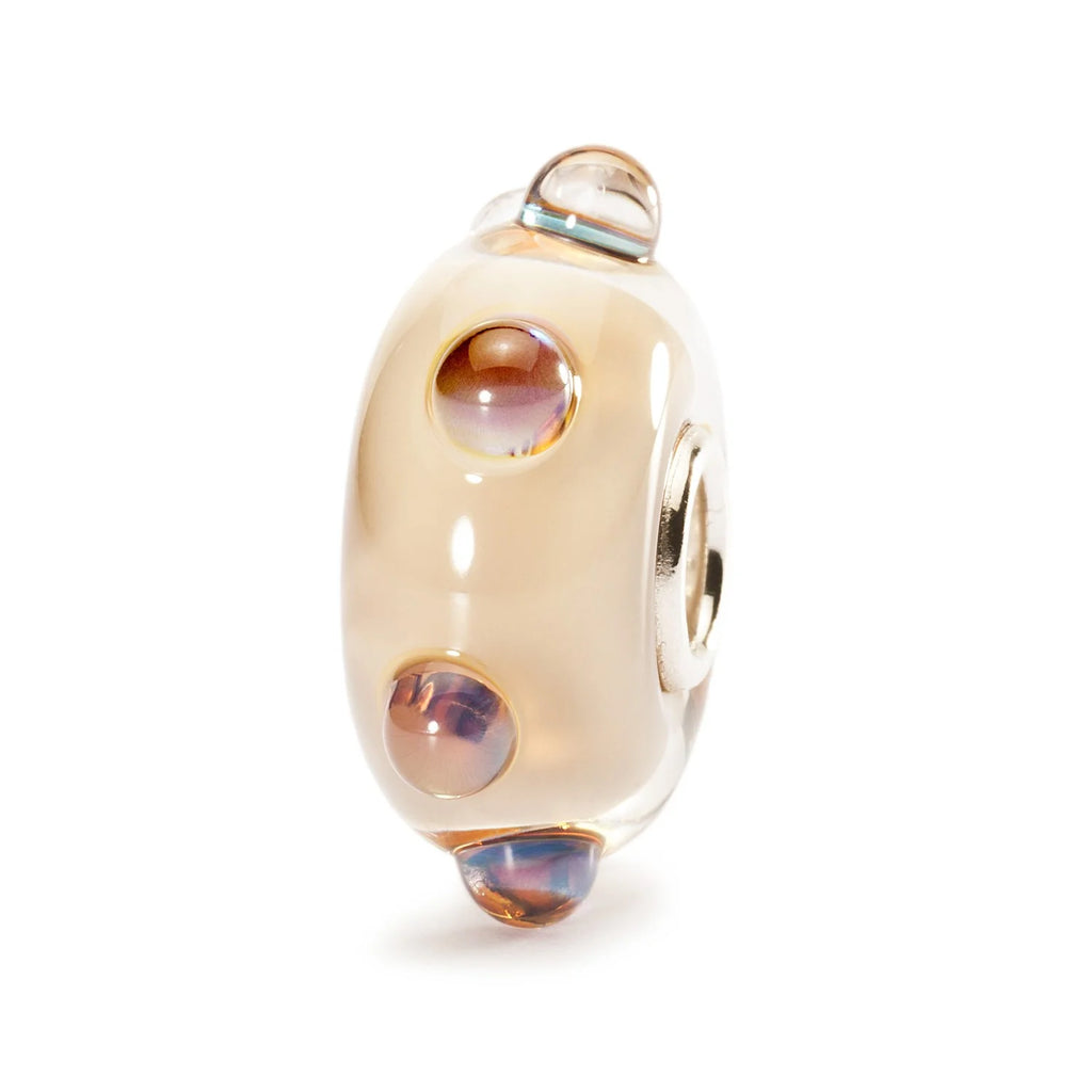 Trollbeads TGLBE-10151 Luce di Luna Beige – Bead in vetro di Murano beige con boccioli iridescenti in rilievo