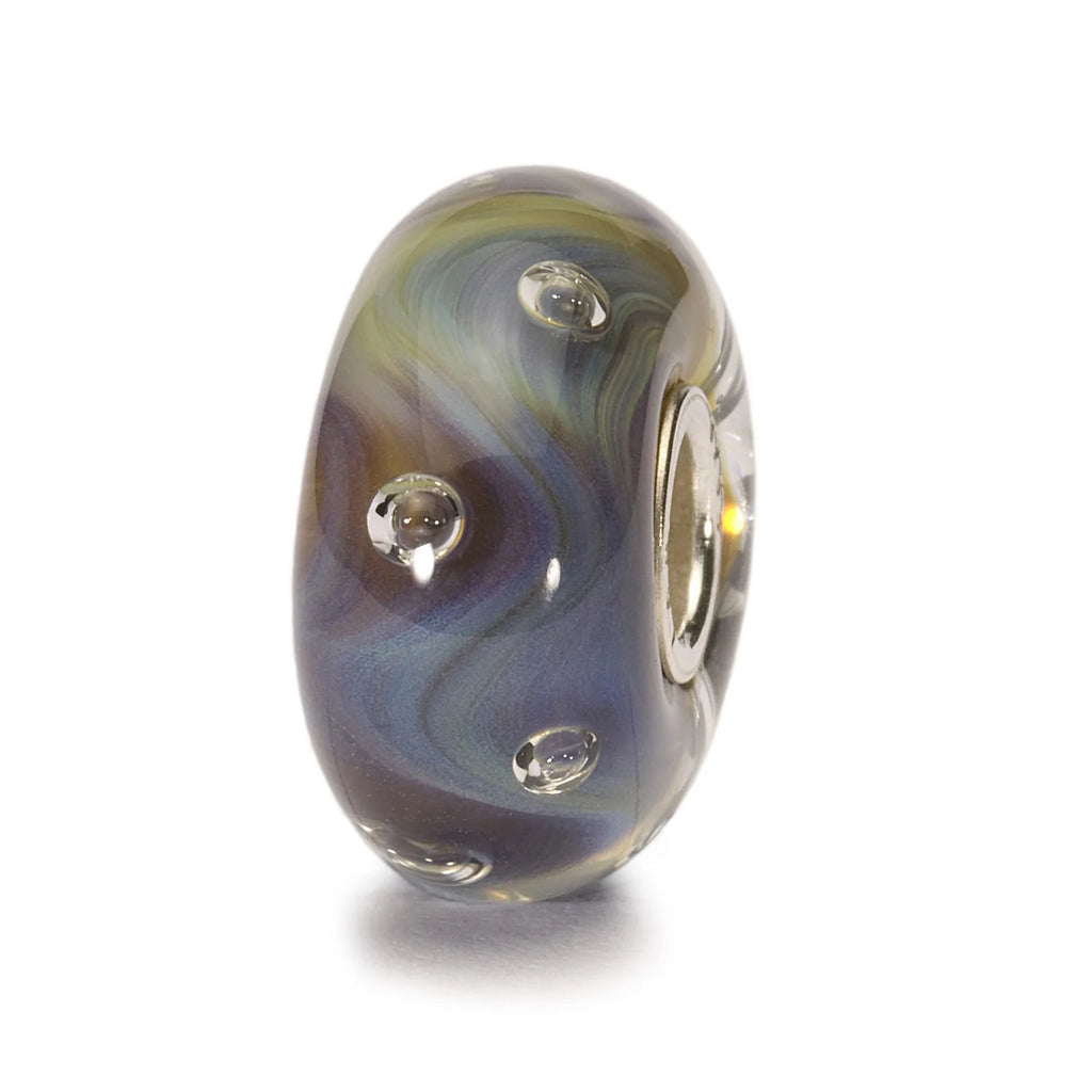 Trollbeads TGLBE-10148 Bolle Azzurre – Bead in vetro di Murano iridescente con bollicine in rilievo