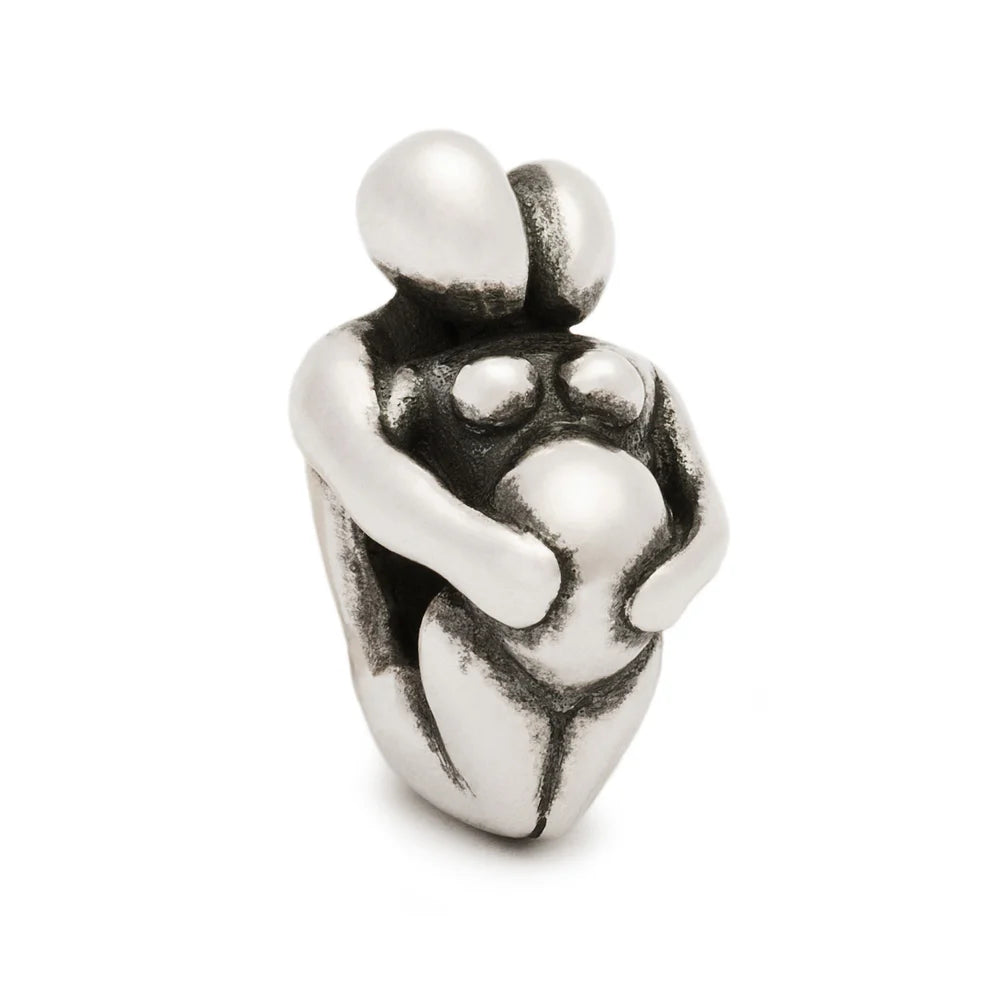 Trollbeads Attesa TAGBE-50012 – Bead in argento 925 con coppia abbracciata, simbolo di gravidanza e amore familiare