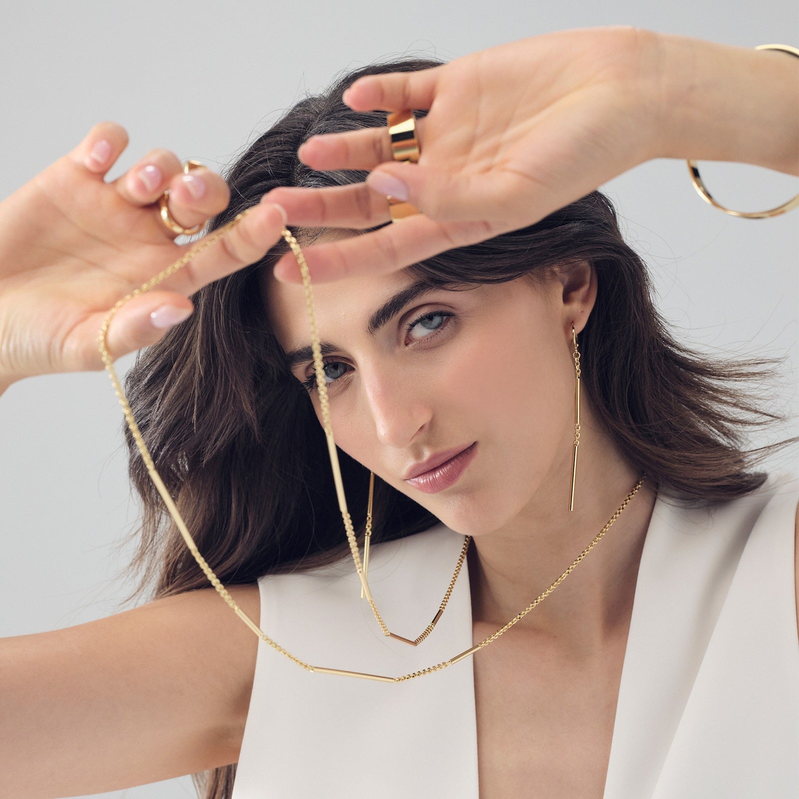 UNOAERRE - 2623 Orecchini Line dorati