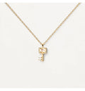 Collana PDPAOLA Chiave CO01-486 Essentials con catena dorata e pendente luminoso su sfondo chiaro, CICCO Gioielleria.