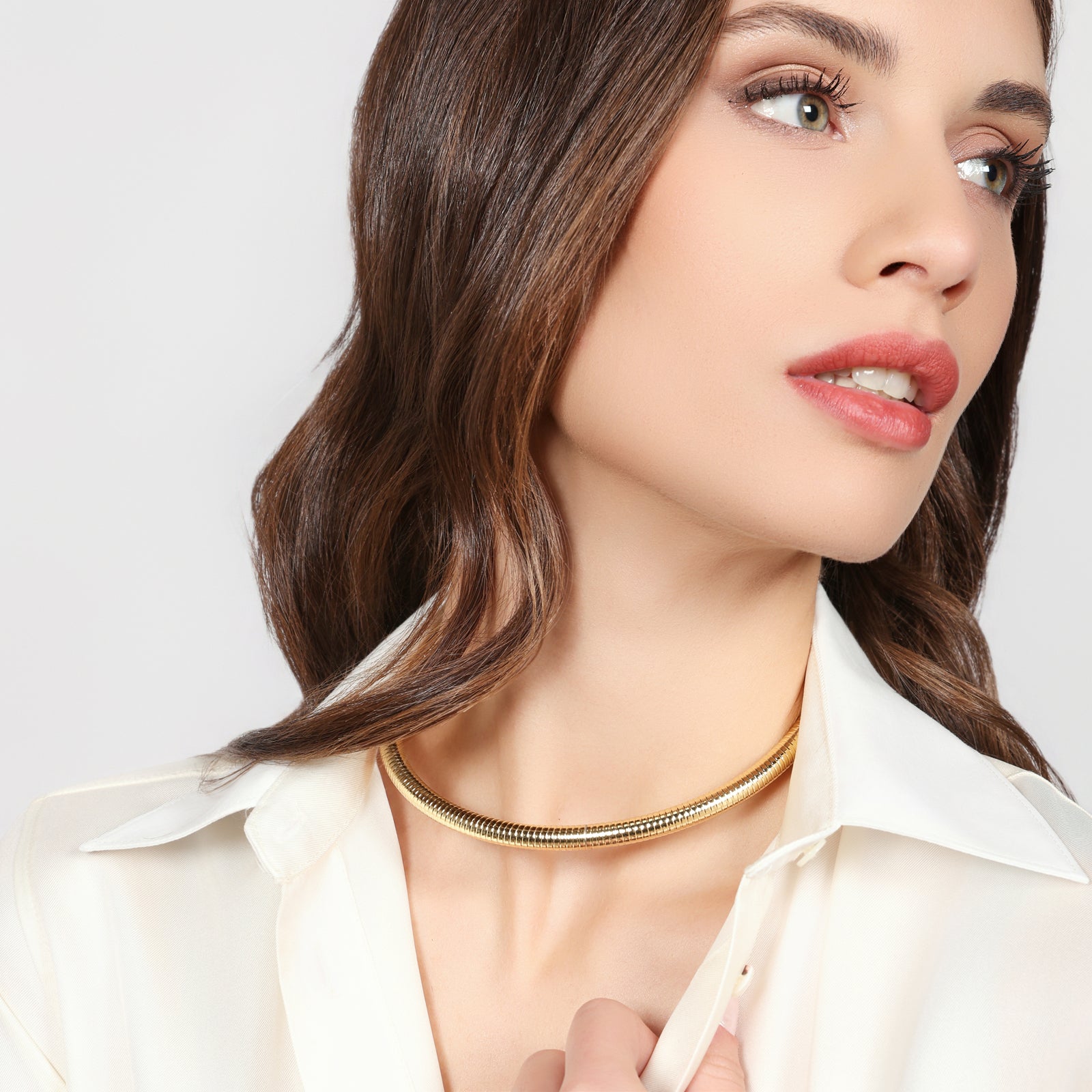 UNOAERRE - 2854 Collana rigida Tubogas dorata