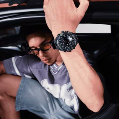 Casio G-SHOCK GA-V01CMG-3A – Indossato al polso – Stile streetwear Bold Camo da Cicco Gioielleria