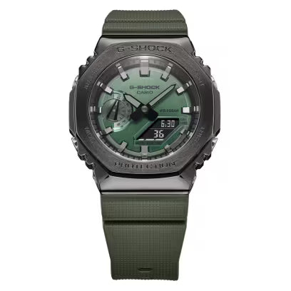 Casio G-Shock GM-2100B-3AER | Dettaglio cinturino e lunetta acciaio inossidabile | Gioielleria CICCO