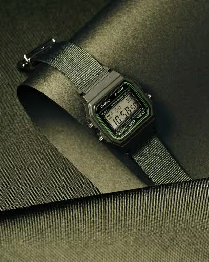 Casio Vintage F-91WF-3AEF orologio digitale leggero con cinturino in tessuto resistente a graffi e macchie