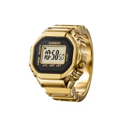 Casio G-SHOCK CRW-001G-9ER – Dettaglio quadrante LCD digitale finitura oro – CICCO Gioielleria