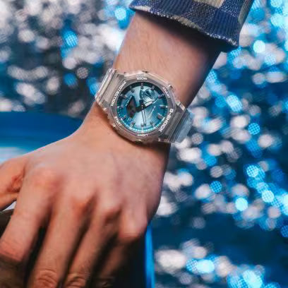 Casio G-SHOCK GA-2100BM-7A2 - Indossato al polso | CICCO Gioielleria
