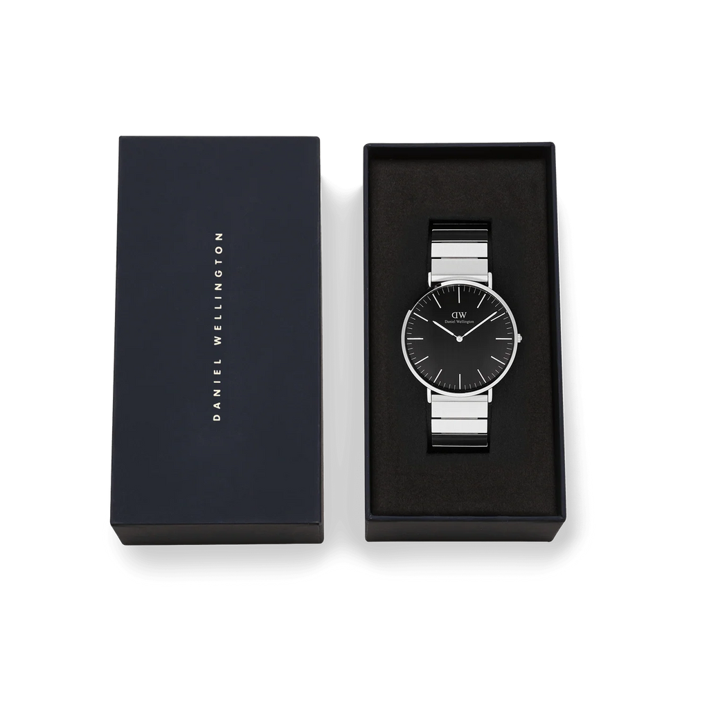 DW00100774 - Classic Piano Link Onyx Silver -