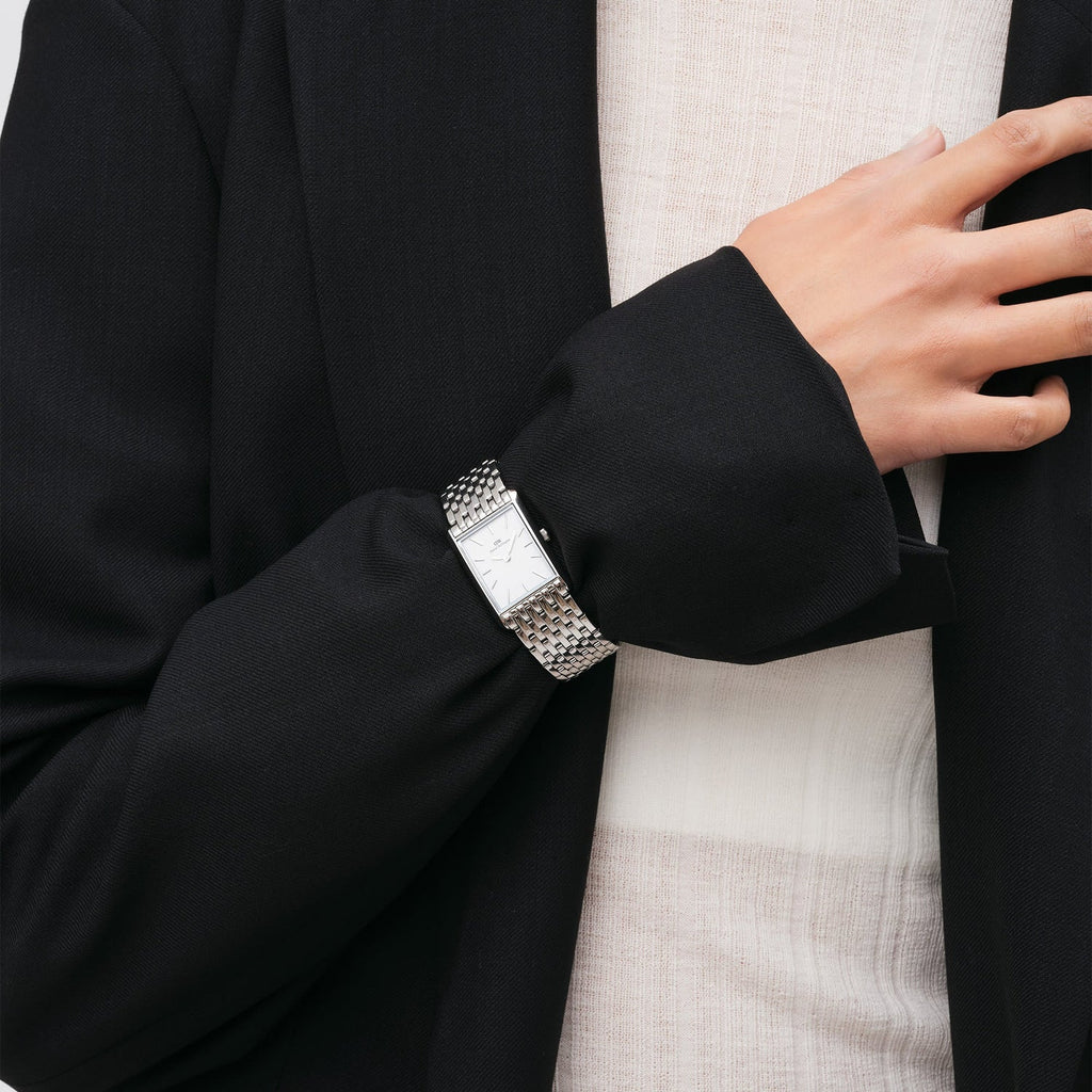 DW00100706 - Bound 9-Link Silver