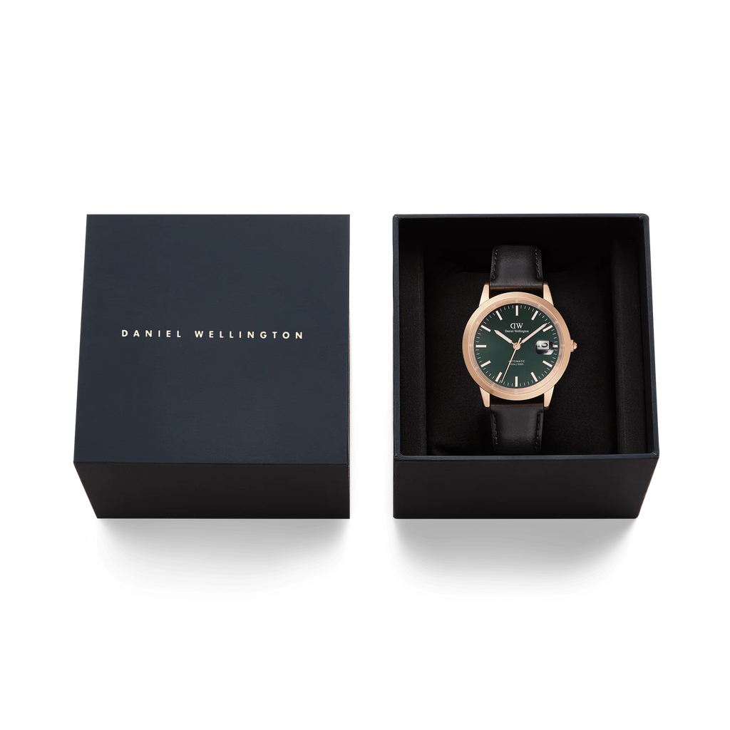 DW00100757 - Iconic Sheffield Automatic Rose Gold