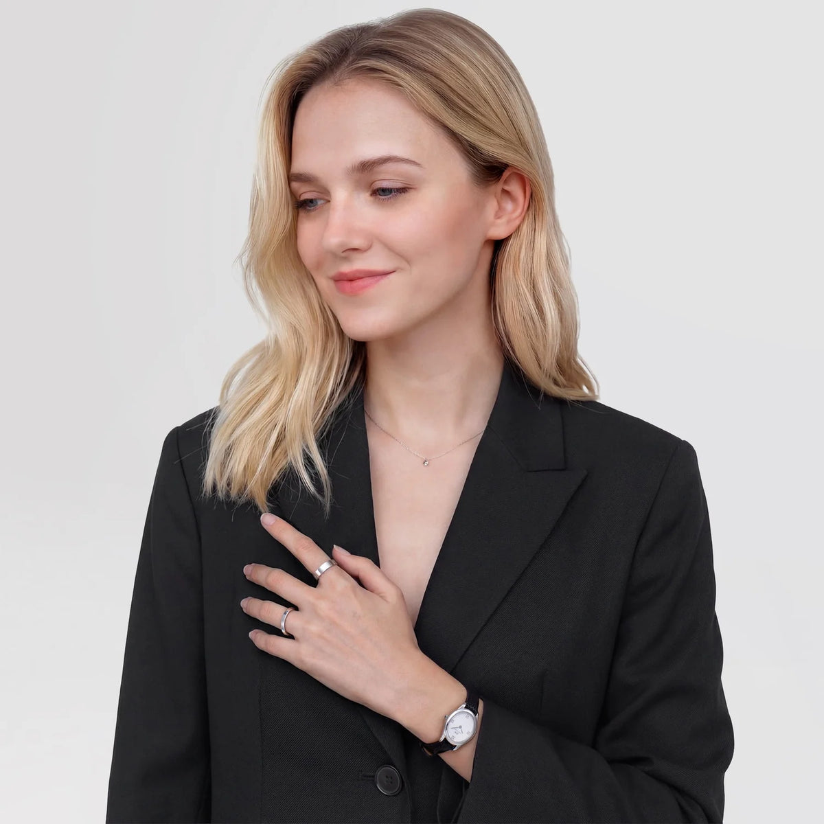 Daniel Wellington DW00100887 Ophelia Mini indossato – Orologio donna elegante con cinturino pelle nera da CICCO Gioielleria