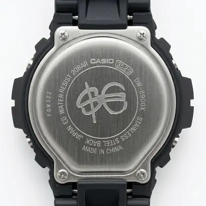 Casio G-Shock DW-6900SFE25-1ER – Fondello Made in Japan con logo $€ Sfera Ebbasta inciso al laser | Cicco Gioielleria